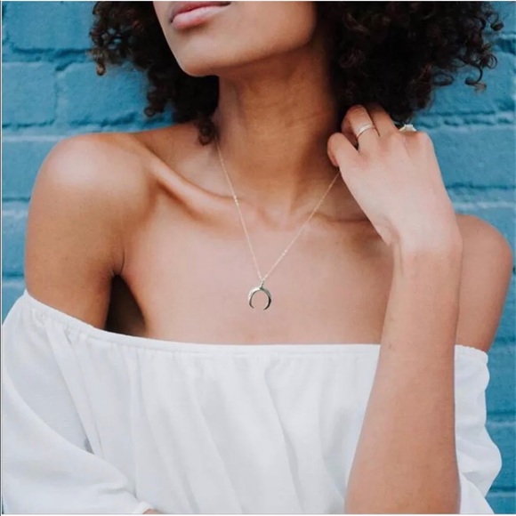 🎁Dainty Crescent Moon Necklace - Picture 7 of 7